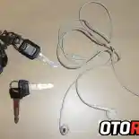 Prancis Larang Pengendara Motor Pakai Earphone!