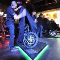 Galleri foto Galeri Foto: Kawasaki D-Tracker Baru Bermodal Pelek 17 Inci