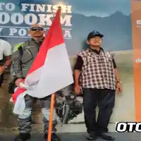Galleri foto Galeri: Jeffrey Polnaja Konvoy di Ibu Kota Bareng Bikers