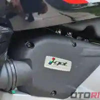 Galleri foto Inilah Perbedaan Vespa Sprint S dengan Varian Standarnya Galleri foto Inilah Perbedaan Vespa Sprint S dengan Varian Standarnya