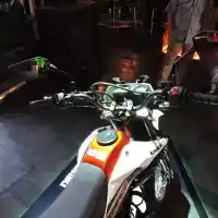 Galleri foto Galeri Foto: Kawasaki D-Tracker Baru Bermodal Pelek 17 Inci