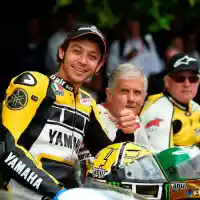 Galleri foto Livery Special Yamaha YZR-M1 Valentino Rossi di Goodwood, Ini Galerinya! 