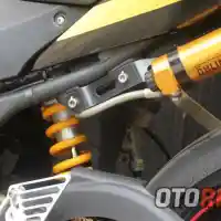 Galleri foto Modifikasi Yamaha R25 Sunday Race Racikan Abirawa Racing Team