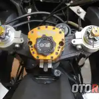 Galleri foto Modifikasi Yamaha R25 Sunday Race Racikan Abirawa Racing Team