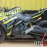 Galleri foto Modifikasi Yamaha R25 Sunday Race Racikan Abirawa Racing Team