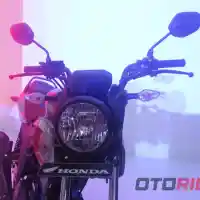 Galleri foto Galeri Foto : All New Honda CB150 Verza, Motor Khusus Laki-Laki Sejati!