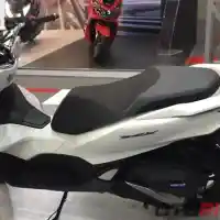 Galleri foto GALERI: Skutik Premium Ramah Lingkungan, All New Honda PCX e:HEV