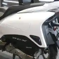 Galleri foto Modifikasi All New Honda PCX 150 Kelir Putih, Terlihat Bongsor dan Lebih Berkelas