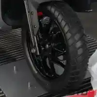 Galleri foto GALERI: Aprilia SR GT 200, Skutik Bergaya Petualang dari Italia