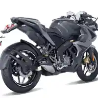 Galleri foto Galeri: Tampang Sporty Bajaj Pulsar RS400