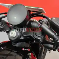 Galleri foto FOTO: Benda Napoleon Bob 250 2025, Cruiser Unik Bermesin V-Twin