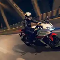 Galleri foto GALERI: 302R, Motor Sport Fairing Benelli 300 cc Rasa 4-Silinder Galleri foto GALERI: 302R, Motor Sport Fairing Benelli 300 cc Rasa 4-Silinder