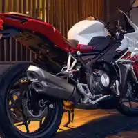 Galleri foto GALERI: 302R, Motor Sport Fairing Benelli 300 cc Rasa 4-Silinder Galleri foto GALERI: 302R, Motor Sport Fairing Benelli 300 cc Rasa 4-Silinder