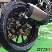 Galleri foto Spesifikasi dan Galeri Foto Benelli Leoncino 250