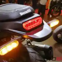 Galleri foto Spesifikasi dan Galeri Foto Benelli Leoncino 250