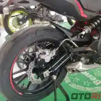 Galleri foto Spesifikasi Dan Galeri Foto Benelli TNT 249S, Lebih Agresif Dan Futuristik