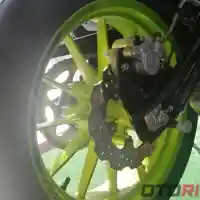 Galleri foto Spesifikasi Dan Galeri Foto Benelli TNT 249S, Lebih Agresif Dan Futuristik