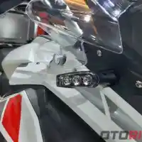 Galleri foto Benelli TRK 502 X First Impression Review, Pesaing Baru Big Bike Adventure - Galeri Foto Dan Video Galleri foto Benelli TRK 502 X First Impression Review, Pesaing Baru Big Bike Adventure - Galeri Foto Dan Video