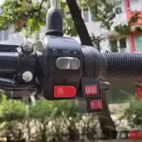 Galleri foto GALERI: Motor Listrik Rp 20 Juta, BF Goodrich Tipe CG (21 Foto)