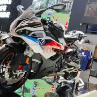 Galleri foto FOTO: BMW S1000RR 2025, Superbike Jalanan Dari Jagoan WSBK Galleri foto FOTO: BMW S1000RR 2025, Superbike Jalanan Dari Jagoan WSBK
