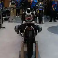 Galleri foto FOTO: BMW R12 2024, Motor Bergaya Classic Cruiser