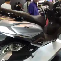 Galleri foto GALERI: Suzuki Burgman Street 125 EX, Lawan Baru Yamaha dan Honda