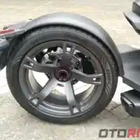 Galleri foto GALERI: Motor Tiga Roda Asal Kanada, Can-Am Ryker