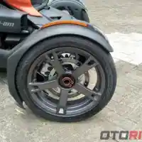 Galleri foto GALERI: Motor Tiga Roda Asal Kanada, Can-Am Ryker