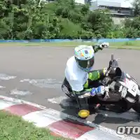 Galleri foto Galeri: Doping Semangat Grand Final Scooter Prix 2015