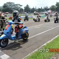 Galleri foto Galeri: Doping Semangat Grand Final Scooter Prix 2015