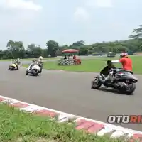 Galleri foto Galeri: Doping Semangat Grand Final Scooter Prix 2015