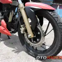 Galleri foto Galeri: Detail TVS Apache RTR 200 4V