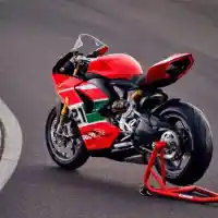 Galleri foto GALERI: Ducati Panigale V2 Bayliss 1st Championship 20th Anniversary
