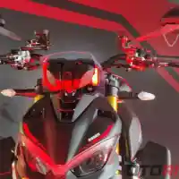 Galleri foto GALERI: Ducati Streetfighter V4 SP, Naked Bike Seharga Rp 1,93 Miliar