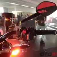 Galleri foto GALERI: Ducati Streetfighter V4 SP, Naked Bike Seharga Rp 1,93 Miliar