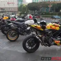 Galleri foto Riding Bareng Komunitas Ducati dan Mazda. Bagaimana Keseruannya?