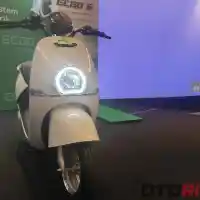 Galleri foto GALERI: Motor Listrik Rp 9,1 Juta, ECGO 5