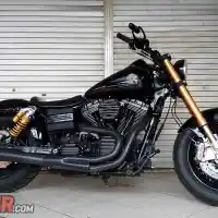 Galleri foto Modifikasi Harley Davidson Dyna Low Rider 2015, Pakai Roland Sands Biar Nyaman