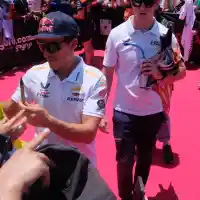 Galleri foto GALERI: Serunya Para Penggemar Bertemu Pembalap MotoGP di Mandalika