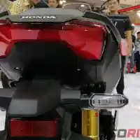 Galleri foto Honda ADV150 : Spesifikasi dan Galeri Foto