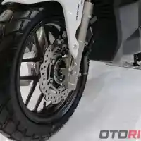 Galleri foto Honda ADV150 : Spesifikasi dan Galeri Foto