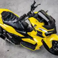 Galleri foto Inspirasi Modifikasi, Honda ADV150 Bergaya Bumblebee