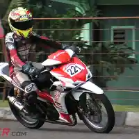 Galleri foto Modifikasi Honda Blade 125 FI, Juara Belum Sempurna