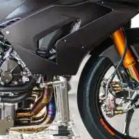 Galleri foto Melihat Kekarnya CBR1000RR-R Fireblade Tanpa Fairing