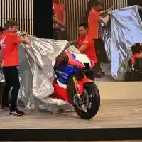 Galleri foto GALERI: Tampilan Honda CBR1000RR-R WorldSBK 2020