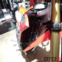 Galleri foto GALERI: Tampilan Sangar Honda CRF250L 2023 di IIMS 2023