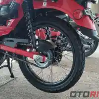 Galleri foto GALERI: Tampilan Detail Motor Bebek Petualang, Honda CT125