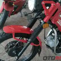 Galleri foto GALERI: Tampilan Detail Motor Bebek Petualang, Honda CT125