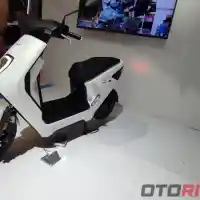 Galleri foto GALERI: Honda EM1 e, Motor Listrik yang Diduduki Jokowi