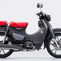 Galleri foto GALERI: Motor Bebek Ikonik Honda Super Cub 125 2022